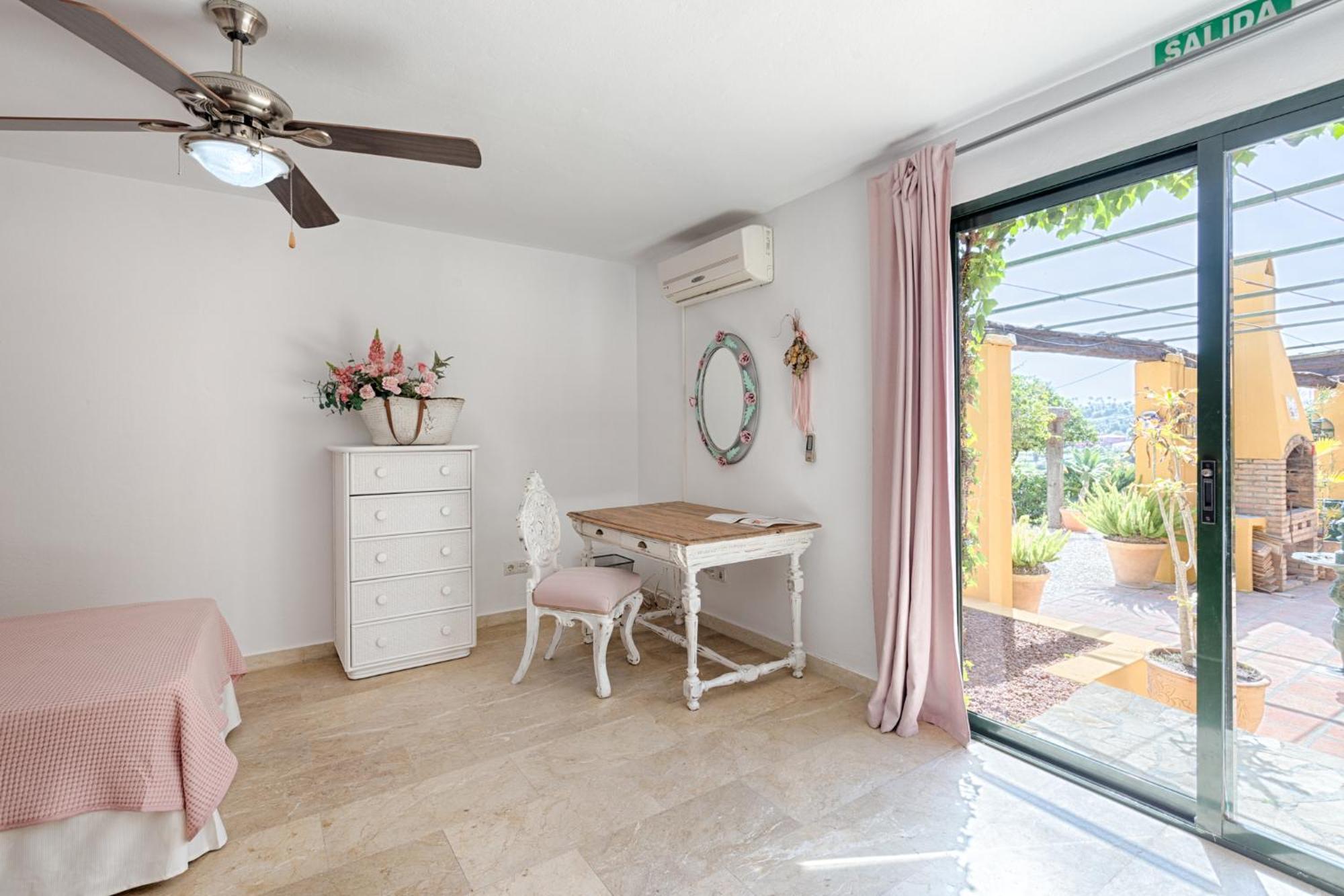 Hanami Finca Cumbres Borrascosas Estepona Kültér fotó